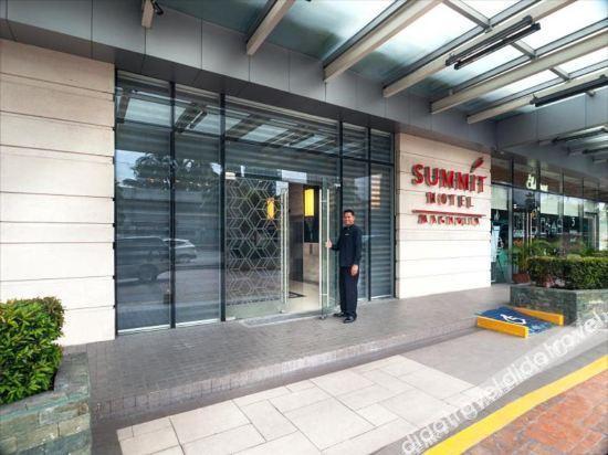 Summit Hotel Greenhills Quezon City Exteriér fotografie