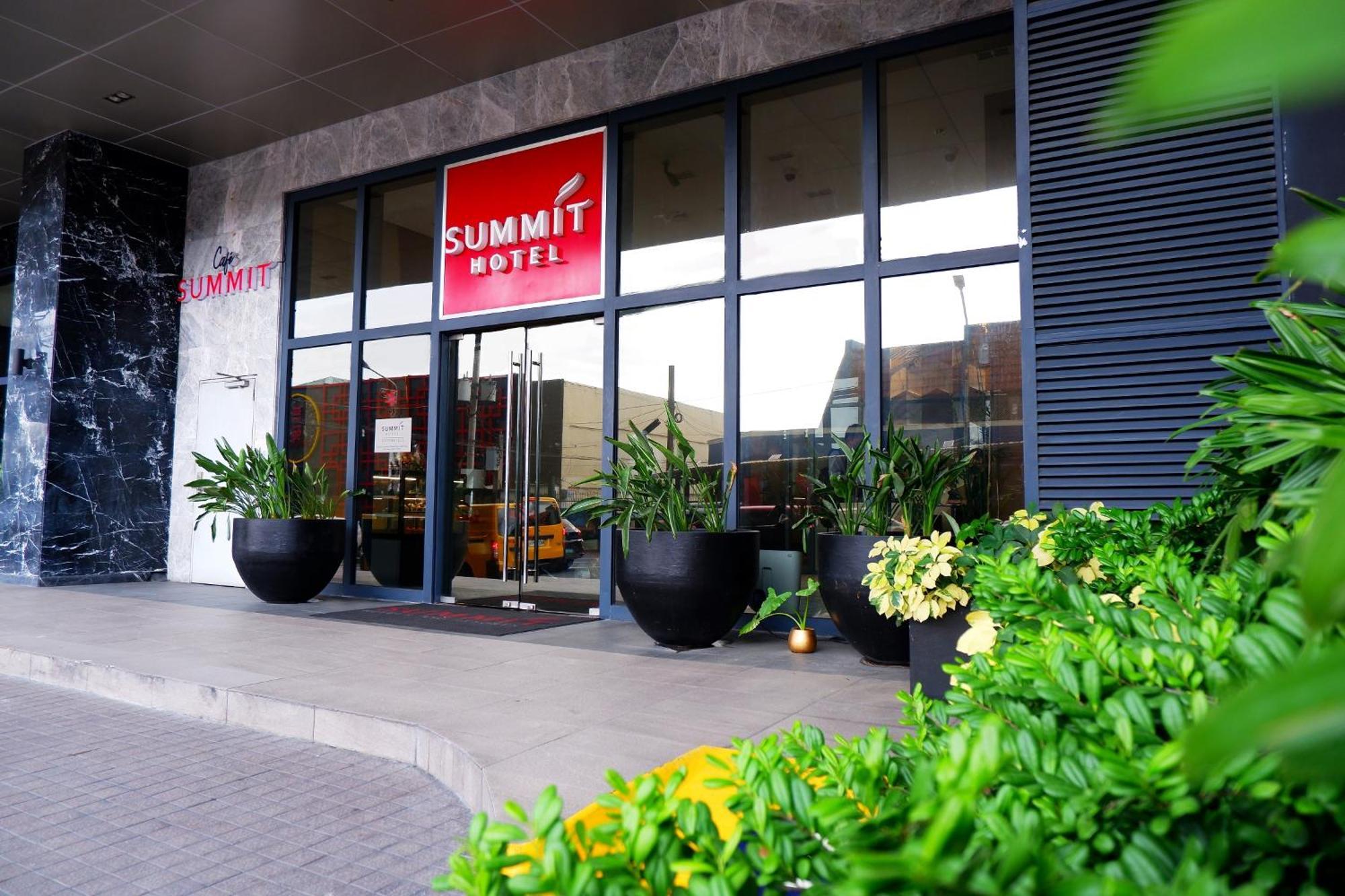Summit Hotel Greenhills Quezon City Exteriér fotografie