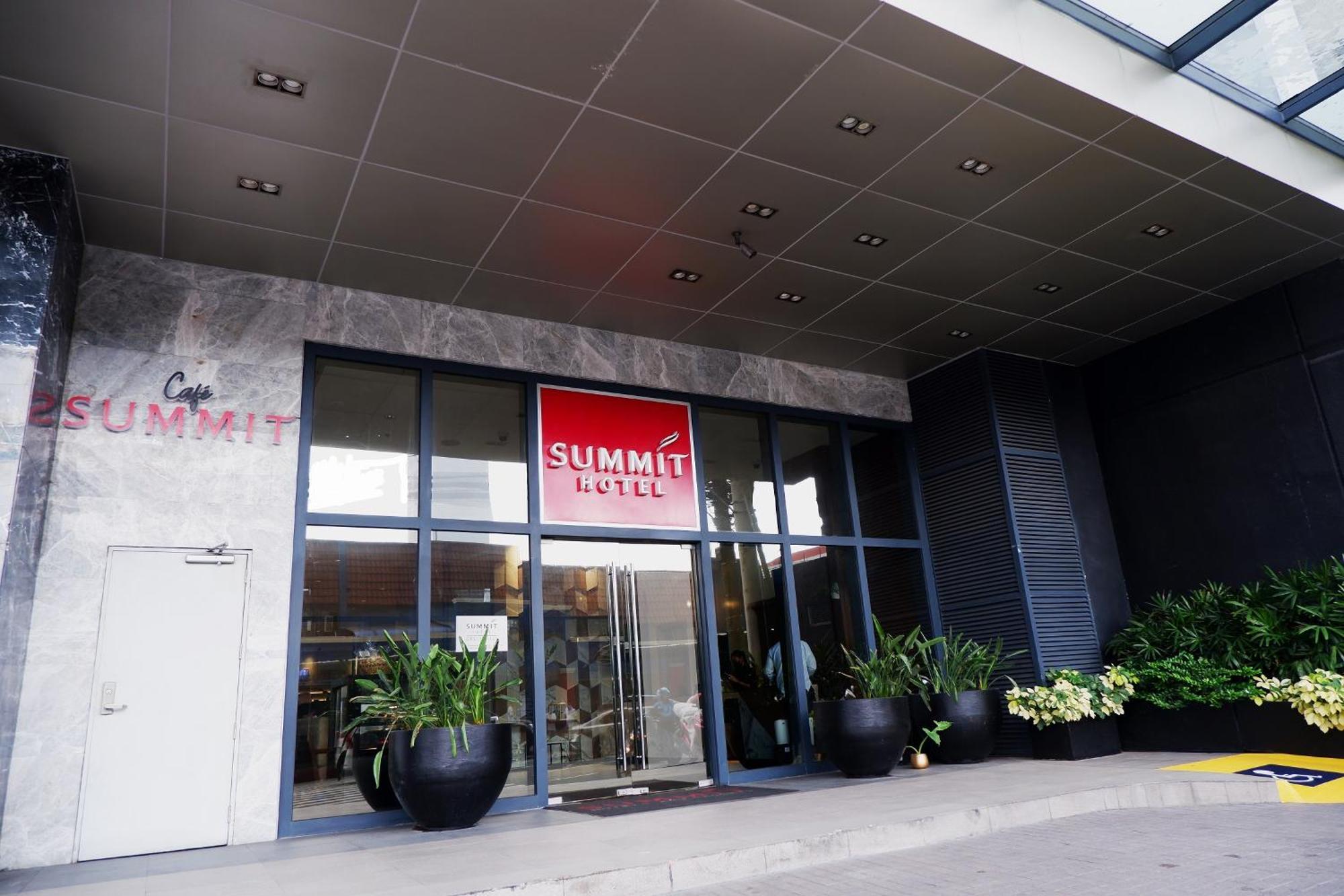 Summit Hotel Greenhills Quezon City Exteriér fotografie